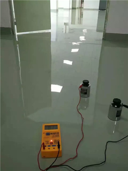 磁县 防静电自流平检测